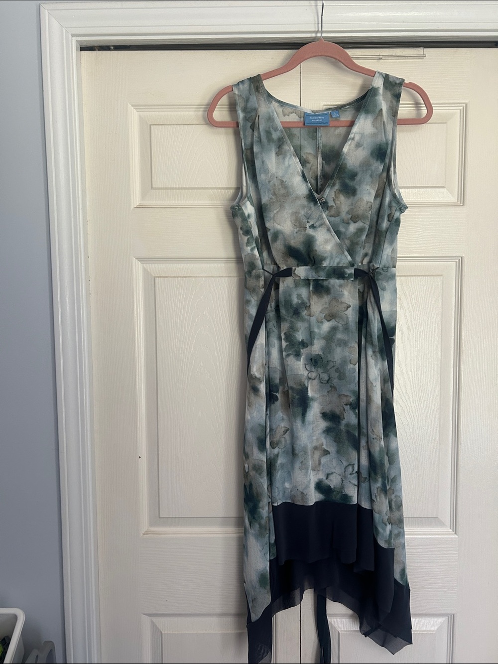 Simply Vera Vera Wang Watercolor Floral High-Low Wrap Dress in Teal and Navy
